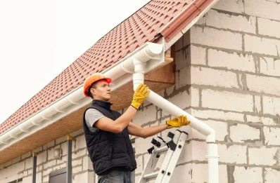 Pose et remplacement de gouttières à Sausheim